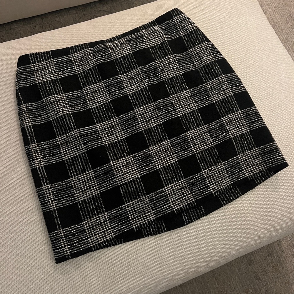 Alice + Olivia Skirt size 8